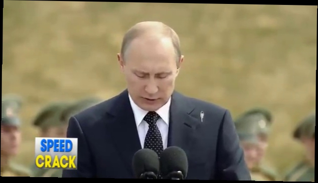 Видеоклип На каком слове и за что птичка так поступила с Путиным? Пишем Ваши версии в комментарии.
