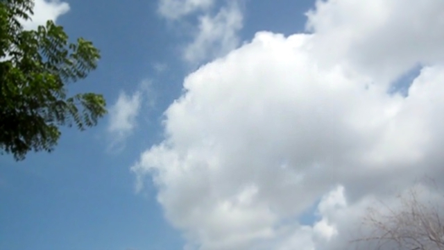 Видеоклип GOD SHIVA APPEARING IN THE SKY ABOVE INDIA