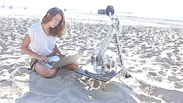 Видеоклип Создание песочных замков с помощью 3D-принтера
