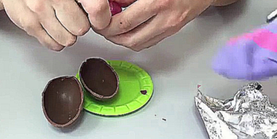 Видеоклип Видео для детей про Грузовик и шоколадные яйца. Дни недели. ПЯТНИЦА. Змейка Копейка